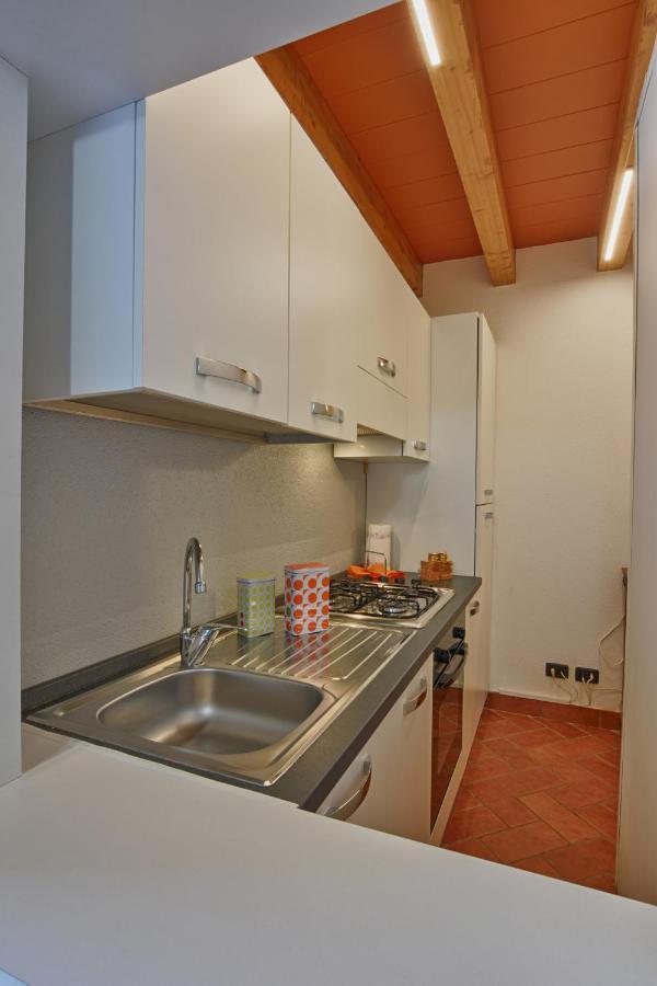 Piccolo Girasole Apartment Menaggio Exterior photo